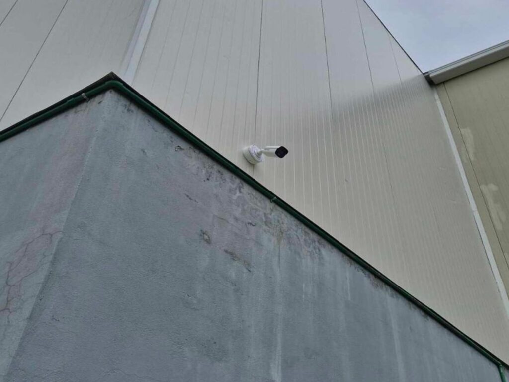 Cámara de seguridad instalada