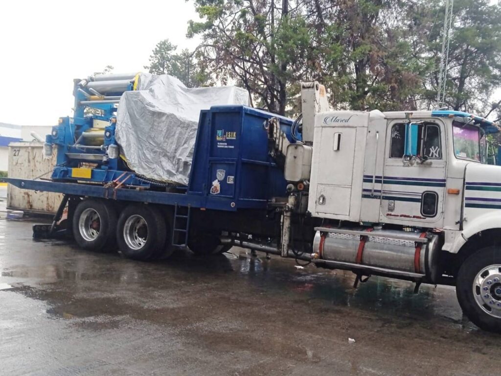 fletes locales y foráneos DE MAQUINARIA